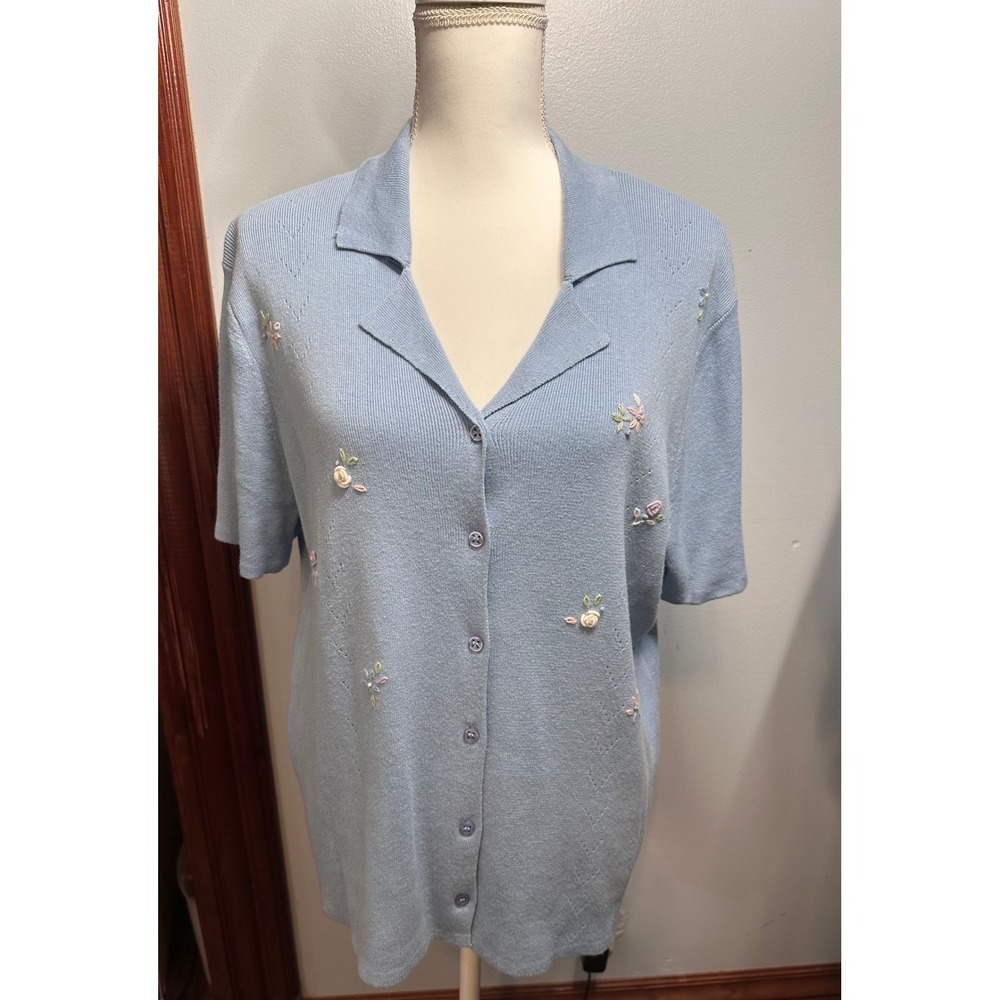 Koret Woman Light Blue Floral Embroidered Short Sleeve Knit Cardigan Top 1X